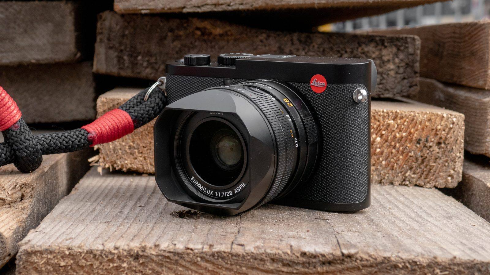 The Leica Q2 of March 2019 doubled resolution to 47.3 megapixels and added the weather sealing the original lacked.